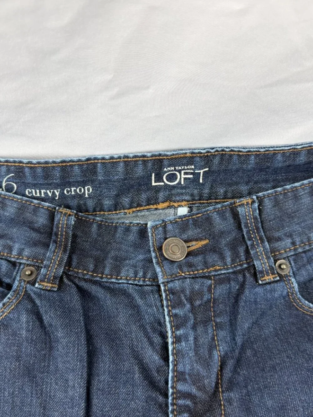 Ann Taylor LOFT Women Curvy Crop Jeans Dark Wash Blue Stretch Size 6